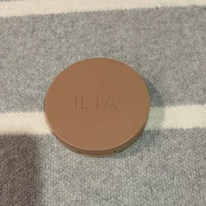 ILIA Brown Compact new with no box